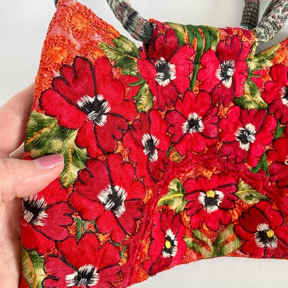 Handmade Red Floral Brocade Fabric Handbag With Loop and Hook Closure - Picture 3 of 7